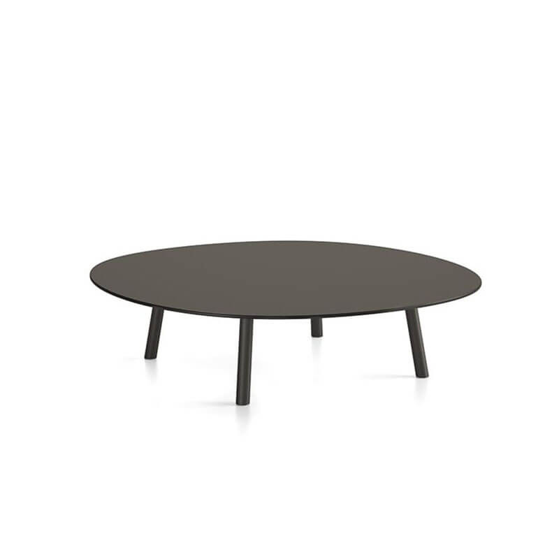 Mesa baja de diseño exterior Maarten de Viccarbe, color negro | Aiure