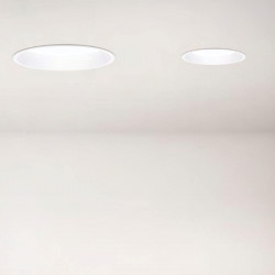 Deep Maxi 15W à côté de Deep placé sur le plafond Arkoslight | Aiure