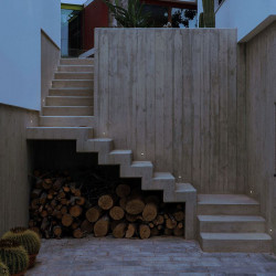 Step S de Arkoslight en escalera exterior | Aiure