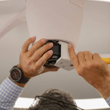 Ventilateur de plafond Népal blanc et bois installation Mantra | AiureDeco