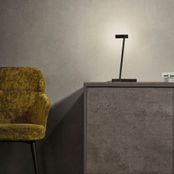 Lámpara de sobremesa Vector foto ambiente | Aiure