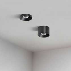 Puck Recessed y Puck M de Arkoslight instalados en techo | Aiure