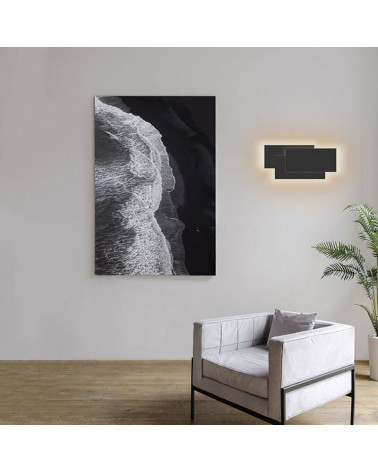 Tahiti XL Mantra interior wall light in a room | Aiure