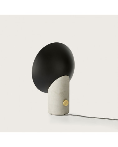 Lampe de table design Lola fond beige | Aiure