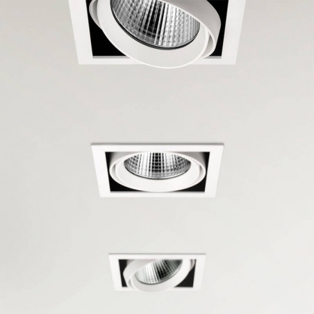 3 spots Hubble encastrés dans le plafond de Arkoslight | Aiure