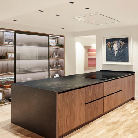 Downlight Black Foster Trimless 1 by Arkoslight installed in a shop ceiling  | Aiure
