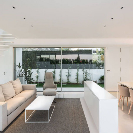 Black Foster Asymmetric Trimless 3 par Arkoslight éclairage d'un salon | Aiure