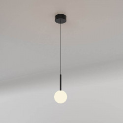 Lámpara colgante Cellar de una luminaria de Mantra en  un salón| Aiure