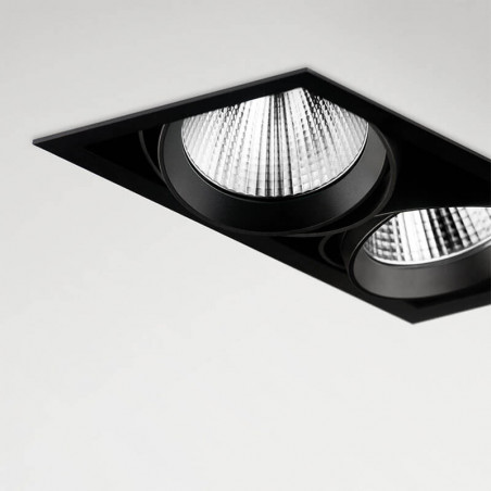Focos dobles LED empotrables Hubble Double instalados en techo de Arkoslight | Aiure
