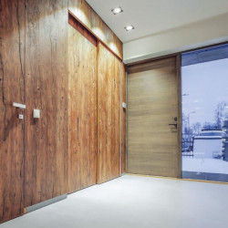 Installation of Orbital Lark-111 spotlights for interior lighting in the ceiling by Arkoslight | Aiure
