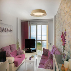 Sabina wood effect ceiling lamp by Mantra foto ambiente | Aiure