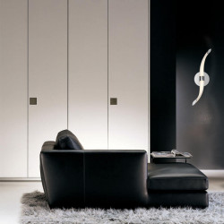 LED wall light Armonía 12W by Mantra in a living room | Aiure