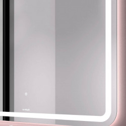 Close up of the LED mirror Sicilia by Eurobath | Aiure