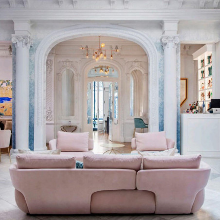Levitt pink armchair by Viccarbe in a living room next to the Levitt sofa - fireproof | Aiure